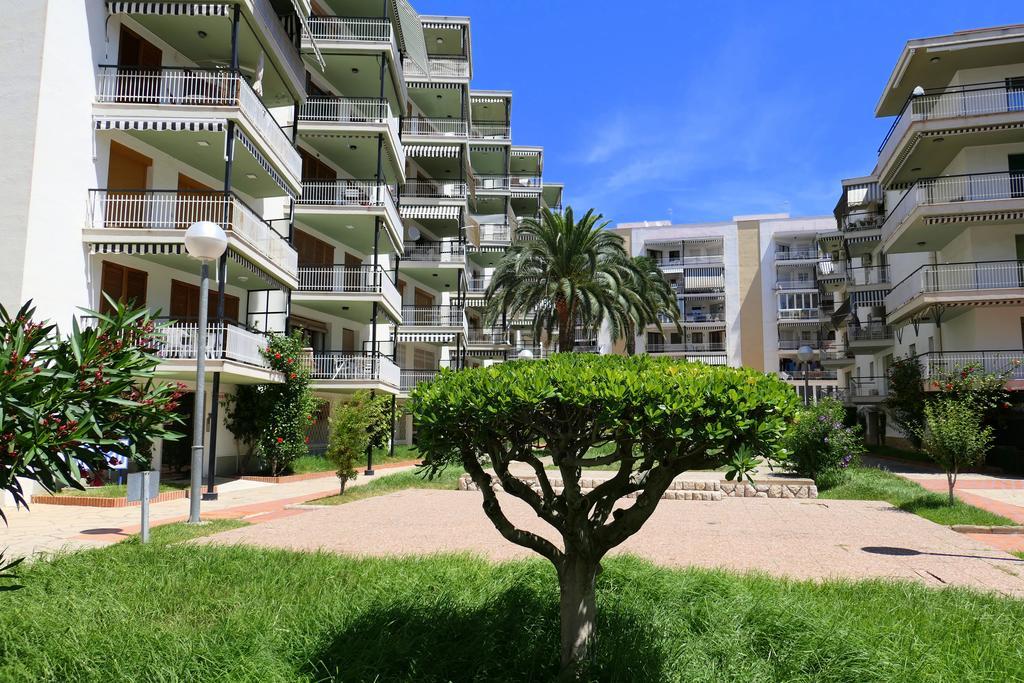 Rentalmar Aries Plus ซาลอว์ ภายนอก รูปภาพ